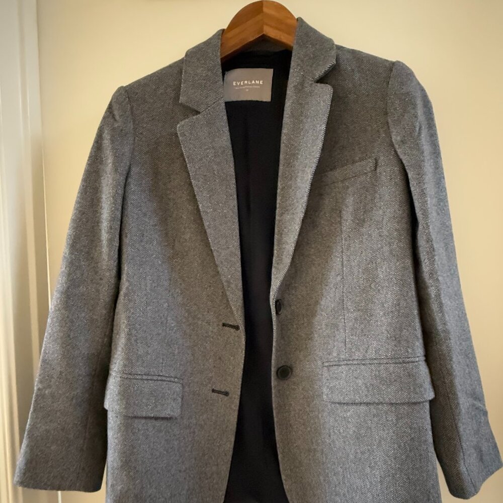 Everlane oversized wool blazer (Size 00); gray, herringbone